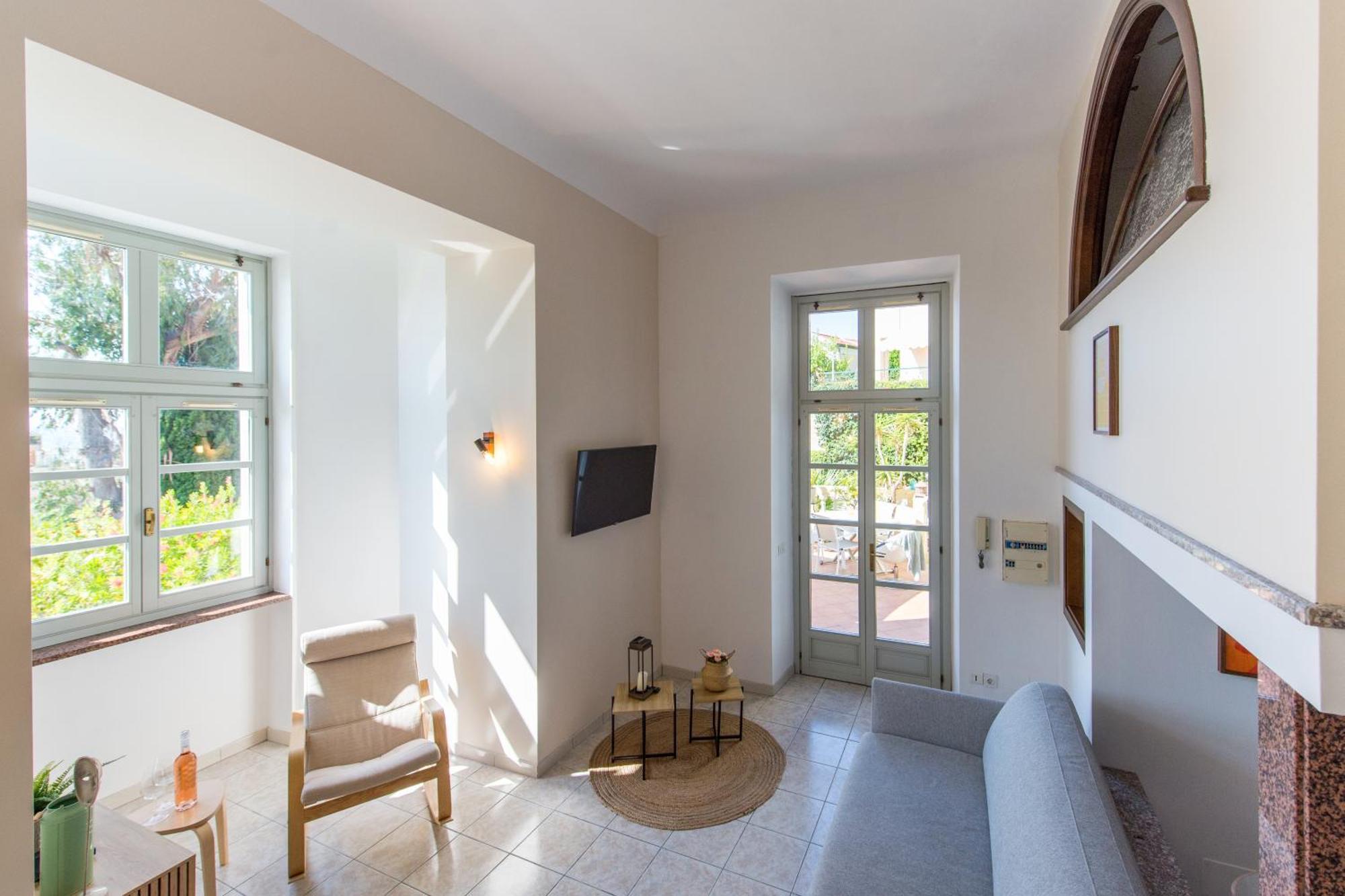 Oliviers -Agreable 2 Pieces Dans Maison Bourgeoise Menton Exterior photo